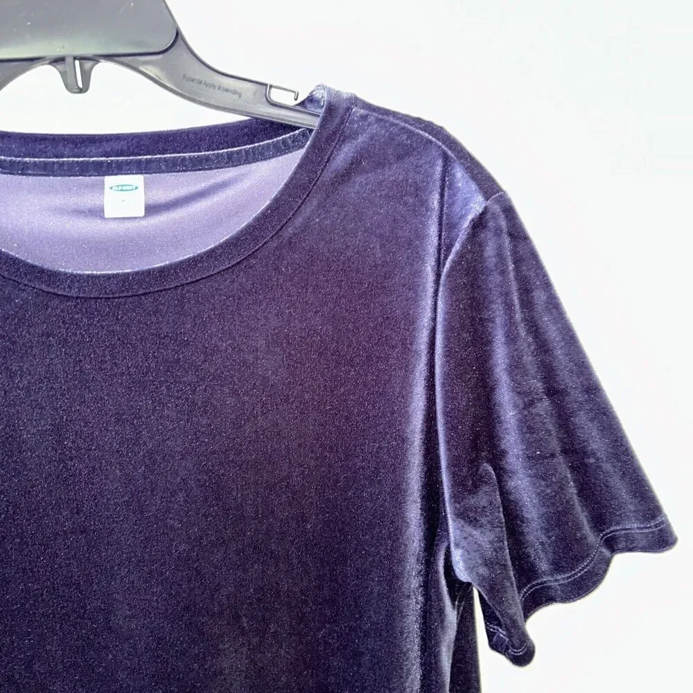 Old Navy Women’s Medium Dark Blue Velour Short Sleeve Top Shirt minimalist glam - Picture 4 of 14